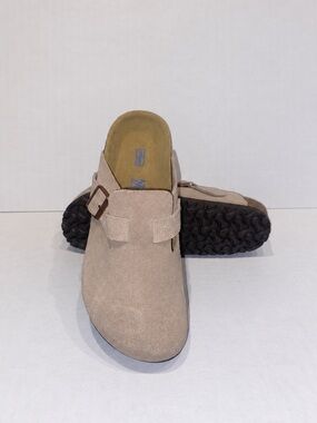 Birkenstock Suede Clogs Soft Footbed with Cooper Buckles Taupe EU 42 L11 M9